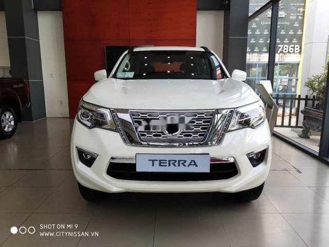 Bán Nissan X Terra 2019, màu trắng, nhập khẩu