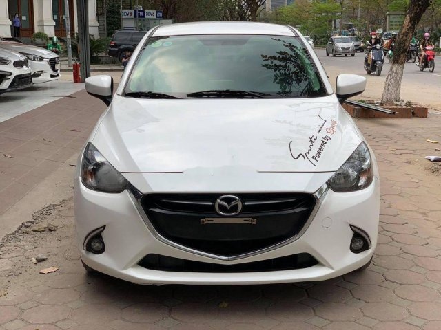 Bán Mazda 2 1.5AT đời 2016, màu trắng, giá 460tr