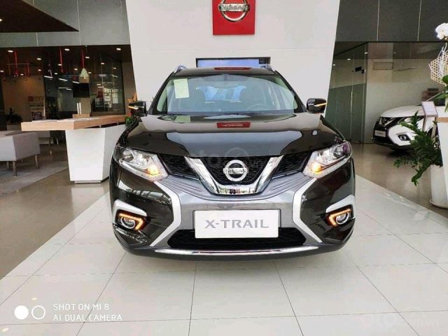 Nissan Xtrail 2020 KM 50% phí trước bạ