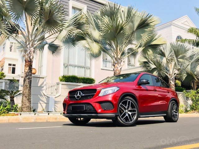 Bán Mercedes Benz GLE 450 Coupe đỏ kem, 1 chủ cực đẹp