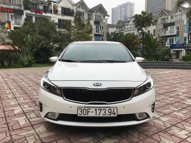 Cần bán Kia Cerato 2.0 sản xuất 2018