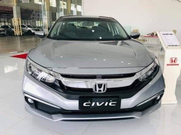 Bán Honda Civic 1.8 G sản xuất 2020, màu bạc, nhập khẩu 