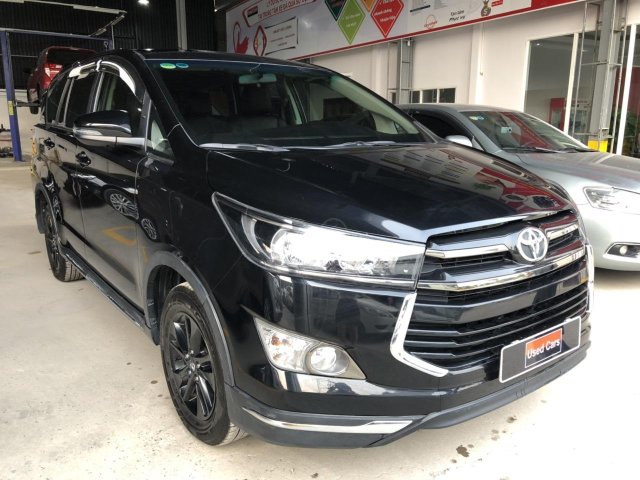 Bao đẹp, bao test, bao thủ tục, Innova Venturer, SX 2018, màu đen, có tặng ngay Voucher vài chục triệu0