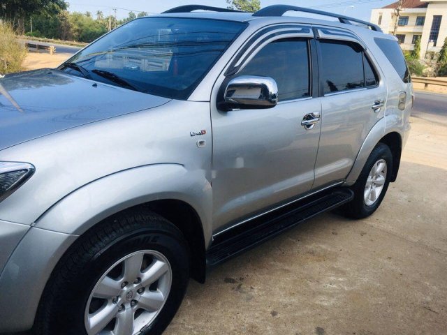 Cần bán xe Toyota Fortuner 2009, giá chỉ 545 triệu