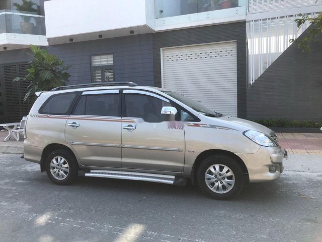 Cần bán Toyota Innova 2011, 375 triệu