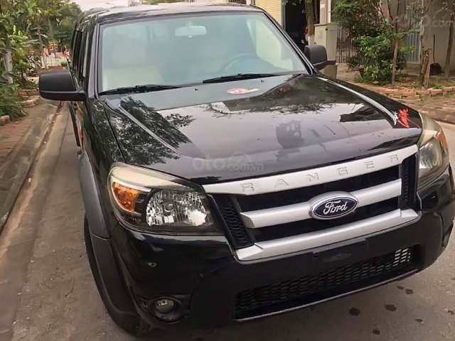 Cần bán lại xe Ford Ranger XL 2.5L 4x4 MT sản xuất năm 2011, màu đen, nhập khẩu  