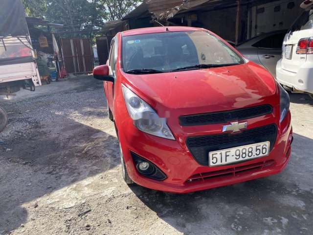 Cần bán xe Chevrolet Spark sản xuất năm 2016, màu đỏ, số sàn