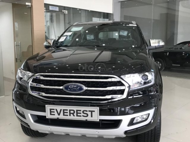 Sẵn 1 xe Ford Everest Titanium 1 cầu, 2019, màu đen, đã nâng cấp, bán thanh lý, cần xe giá ký ngay0