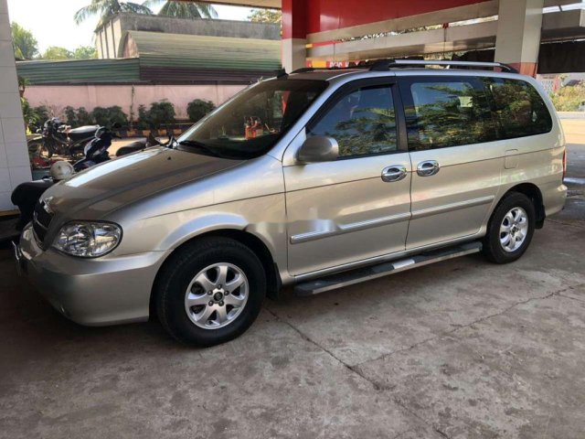 Cần bán Kia Carnival sản xuất năm 2008, giá chỉ 265 triệu0