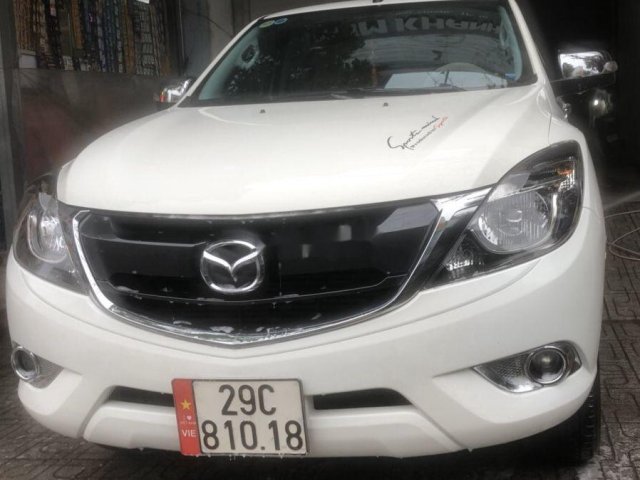 Bán Mazda BT 50 đời 2016, màu trắng, nhập khẩu nguyên chiếc chính chủ