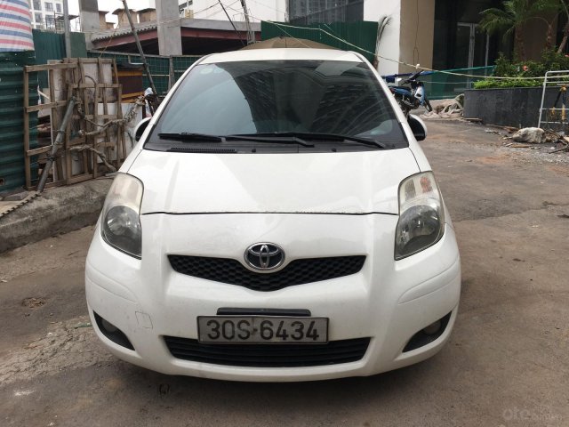 Cần bán lại xe Toyota Yaris đăng ký 2009, xe gia đình, giá chỉ 330 triệu đồng