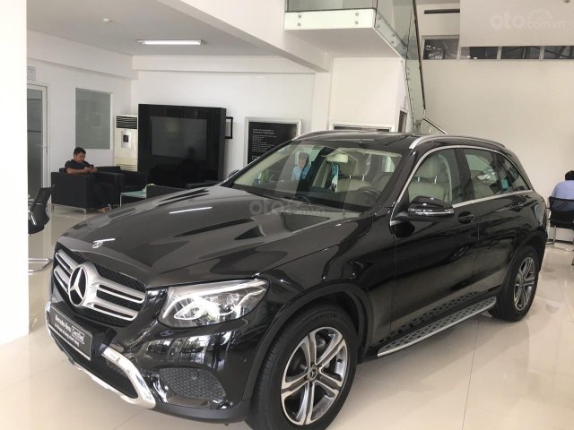 Mercedes GLC200- 2018, 1 tỷ 590 triệu, xe cũ chính hãng