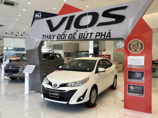 Toyota Tân Cảng bán Toyota Vios 1.5E 2020 đủ màu giao ngay, tặng bảo hiểm thân xe nhiều quà tặng, bán trả góp lãi 0.3%0