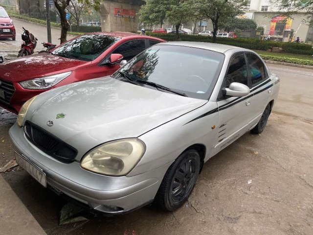 Bán Daewoo Nubira sản xuất năm 2001, màu bạc, xe nhập, 62 triệu0