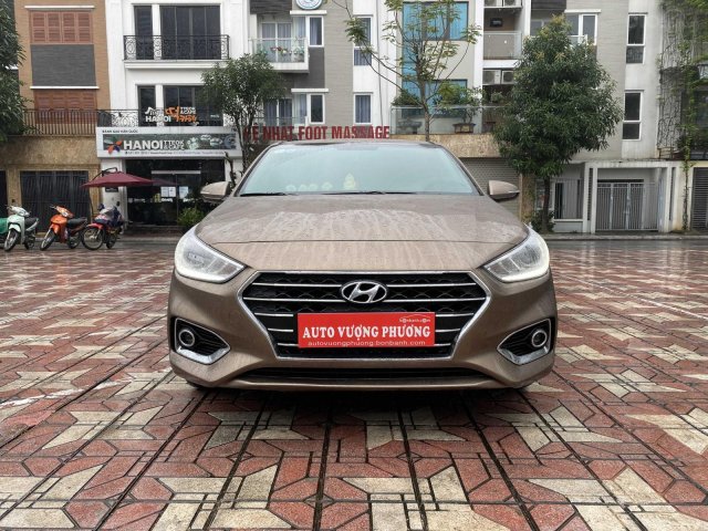 Cần bán Hyundai Accent đời 2018 xe gia đình0