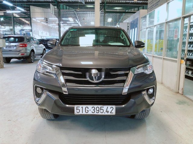 Cần bán lại xe Toyota Fortuner 2.7V AT sản xuất năm 2017, nhập khẩu nguyên chiếc giá cạnh tranh0