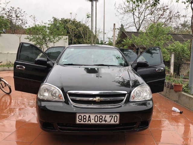 Cần bán xe Chevrolet Lacetti đời 2013, màu đen, giá chỉ 220 triệu