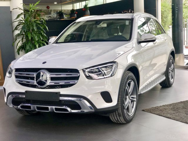 [Siêu Phẩm] Bán Mercedes GLC 200 4Matic 2020 mới, đại lý Mercedes-Benz lớn nhất miền Bắc KM hơn 87 triệu0