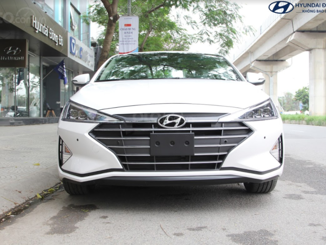 Bán xe Hyundai Elantra MT 2020, màu trắng, xe nhập, giá chỉ 559 triệu - Giao xe toàn quốc0