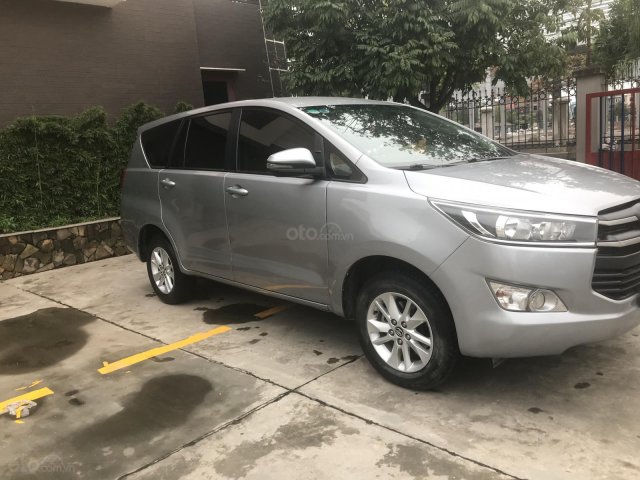 Bán ô tô Toyota Innova năm 2017, giá 600tr