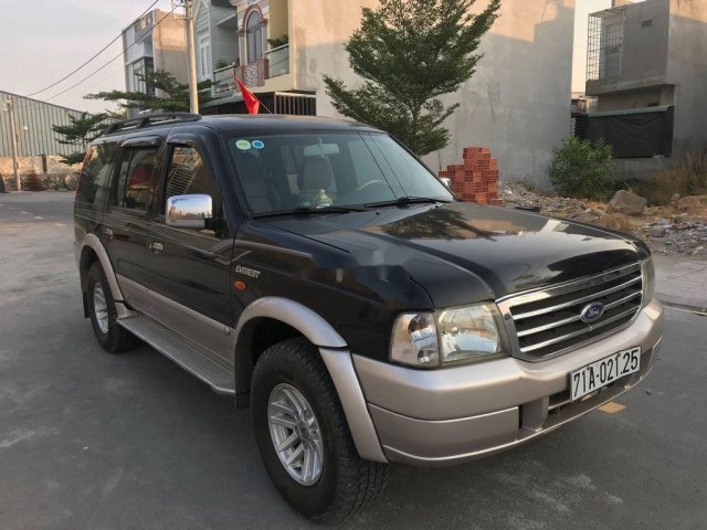 Cần bán xe Ford Everest MT sản xuất năm 2005, màu đen số sàn giá cạnh tranh