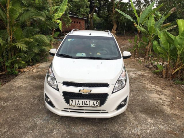 Cần bán Chevrolet Spark đời 2017, nhập khẩu