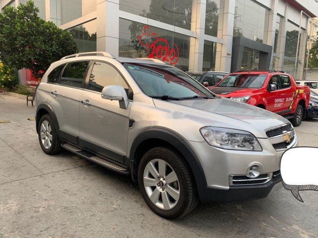 Bán Chevrolet Captiva năm 2010, màu bạc giá cạnh tranh