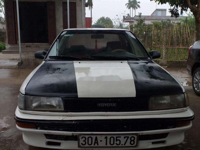 Cần bán Toyota Corona đời 1990, hai màu, xe nhập 