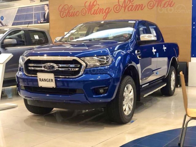 Ford Ranger phiên bản Limited, hỗ trợ trả góp, hỗ trợ lái thử0