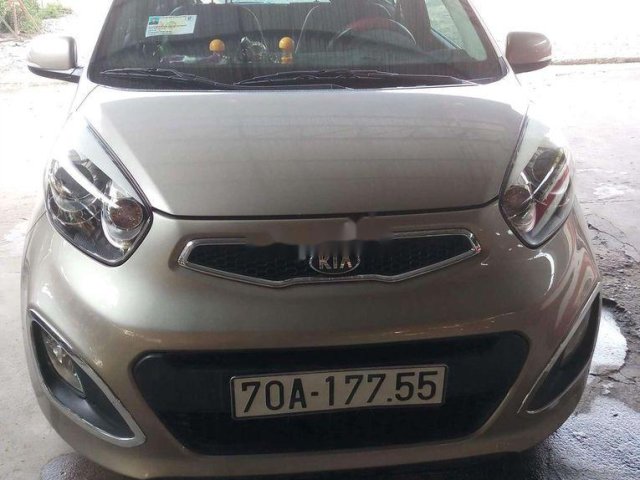 Bán Kia Picanto năm sản xuất 2013, màu bạc, nhập khẩu nguyên chiếc0