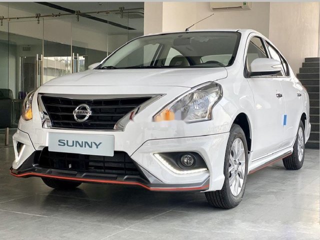 Cần bán xe Nissan Sunny đời 2020, màu trắng, nhập khẩu