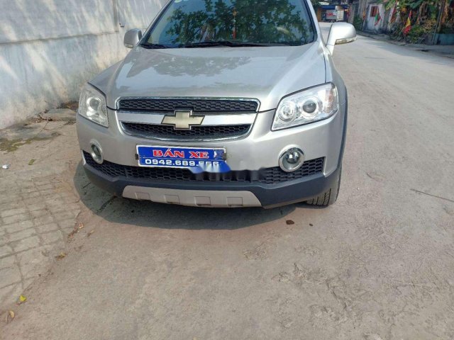 Cần bán gấp Chevrolet Captiva năm sản xuất 2008 số tự động, giá 269tr0