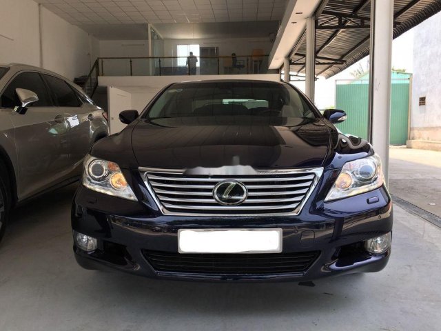 Bán Lexus LS 460L sản xuất năm 2010, màu đen, xe nhập như mới