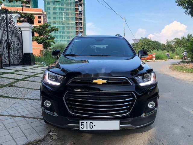 Cần bán gấp Chevrolet Captiva đời 2019, màu đen, 688 triệu0