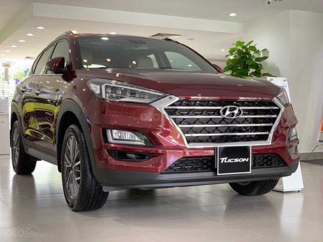 Hyundai Tucson 2020 đang đầy đủ màu giao ngay cho quý khách, giảm thêm tiền mặt và tặng phụ kiện chốt xe tháng 30