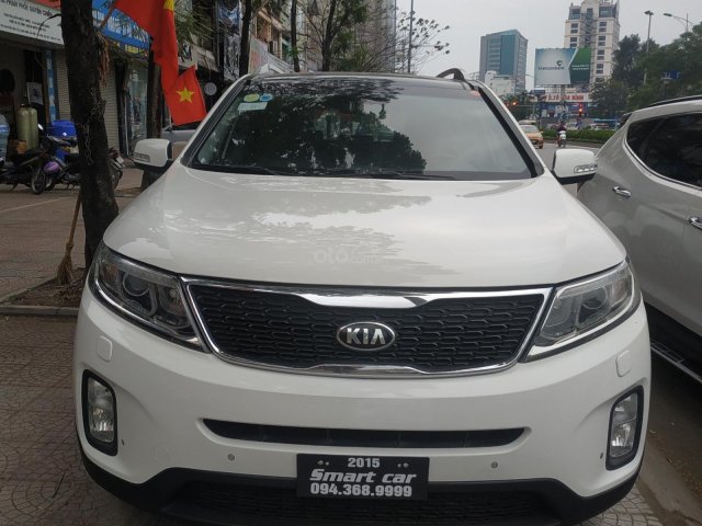 Bán xe Kia Sorento 2.2 DATH đời 2015, màu trắng, 735 triệu0