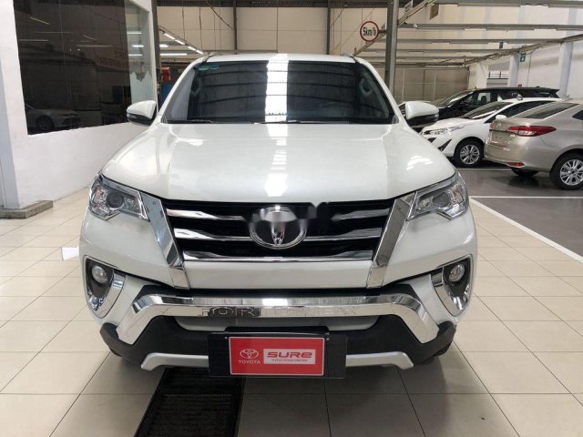 Bán Toyota Fortuner năm 2018, màu trắng, nhập khẩu 