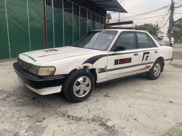 Bán Toyota Cressida đời 1992, màu trắng, nhập khẩu nguyên chiếc