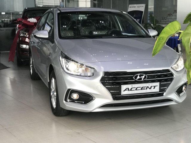 Bán Hyundai Accent MT sản xuất 2019, màu bạc