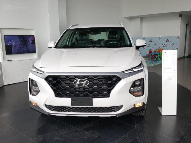 Hyundai Santa Fe - máy xăng tiêu chuẩn đời 2019 - bán lỗ 930 triệu - tặng phụ kiện0