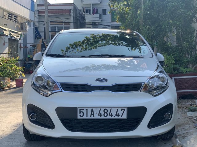 Bán Kia Rio 1.4AT 2013, nhập khẩu, màu trắng