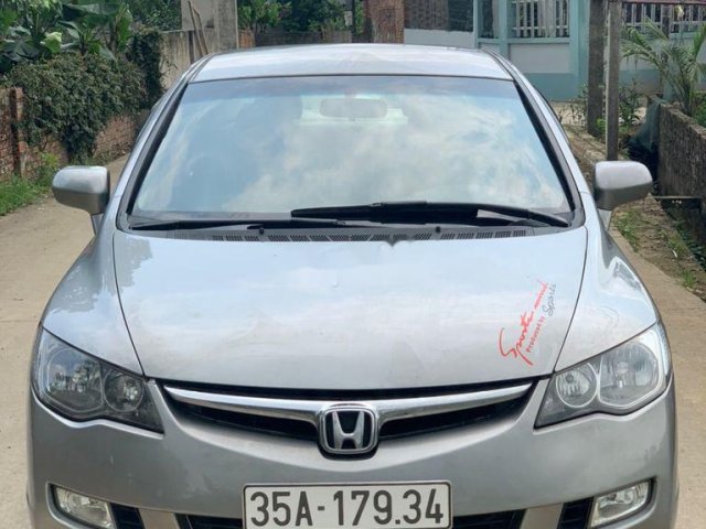 Bán Honda Civic sản xuất năm 2006, màu bạc, chính chủ, giá tốt0