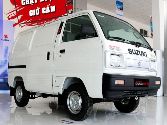 Suzuki Blind Van chạy giờ cấm0