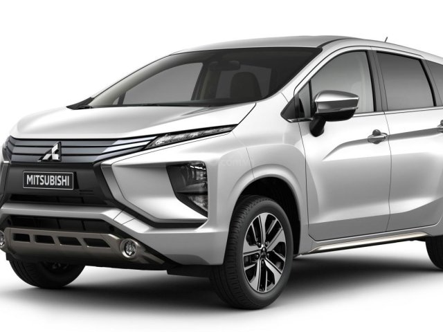 Bán Mitsubishi Xpander 1.5 AT 2019, màu bạc, xe nhập0