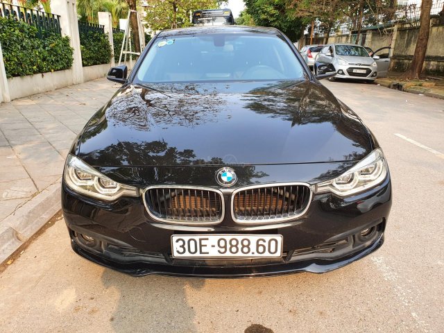 Bán BMW 320i LCI model 2016 màu đen, xe chất0