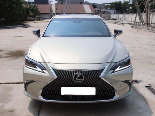 Bán xe Lexus ES 250 sản xuất năm 2020, màu bạc, nhập khẩu