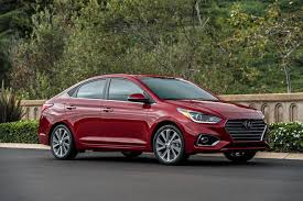 Bán Hyundai Accent 1.4MT năm 2020, màu đỏ, giao ngay