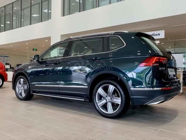 Giá sau giảm: 1,529,000,000 đ - Volkswagen Tiguan 2020 - xe 7 chỗ gầm cao rộng nhất phân khúc - xe đức - 4 phiên bản