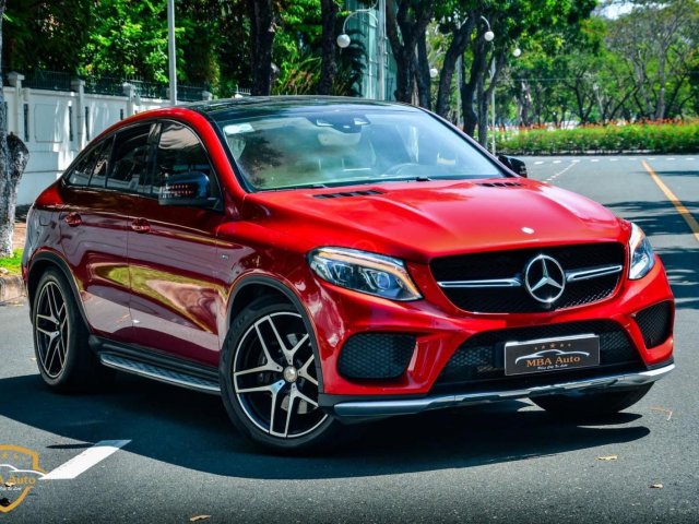 Siêu phẩm giá rẻ với chiếc Mercedes-Benz GLE 450, đời 2016, màu đỏ, giao xe nhanh0