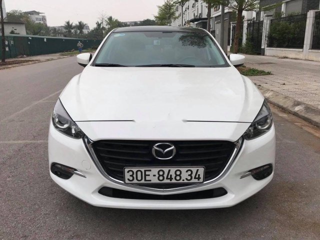 Cần bán xe Mazda 3 Facelift năm 2017, màu trắng, giá tốt